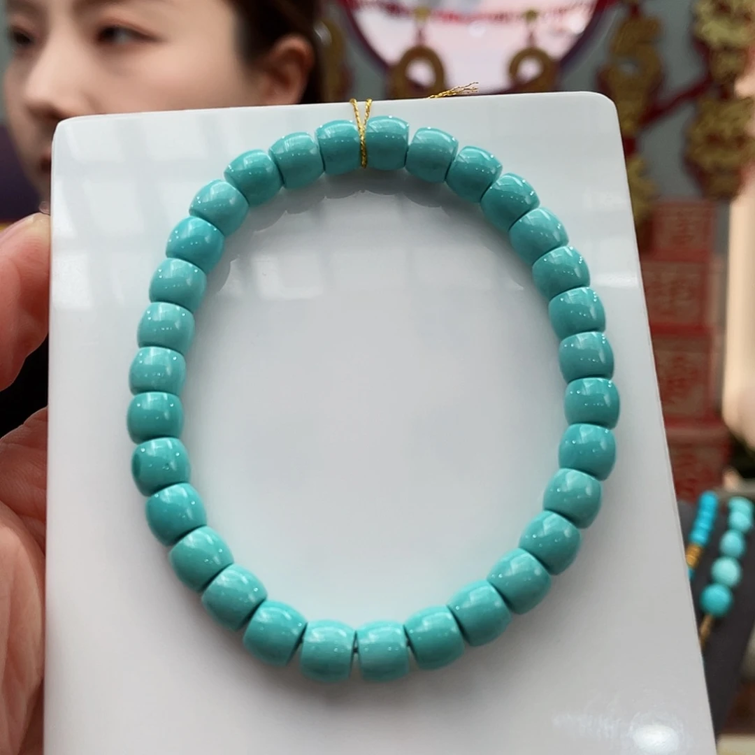 绿松石颈饰未镶嵌