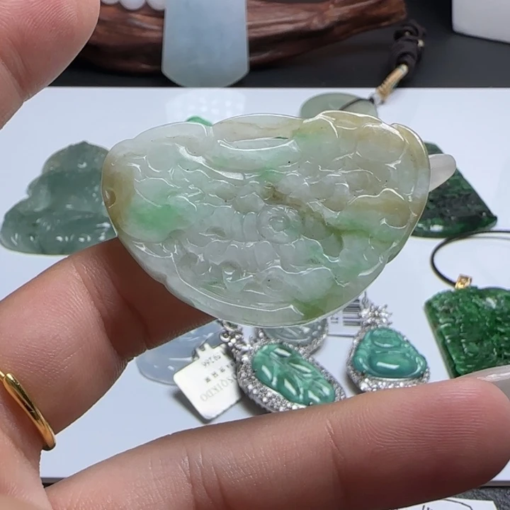 翡翠未镶嵌颈饰天然缅甸翡翠A货