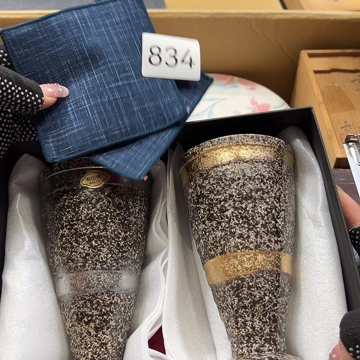 茶盏我的小可爱小猫咪好可爱