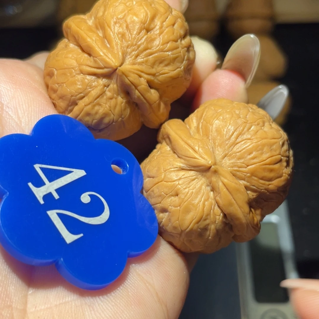 罗汉头38尺寸核桃