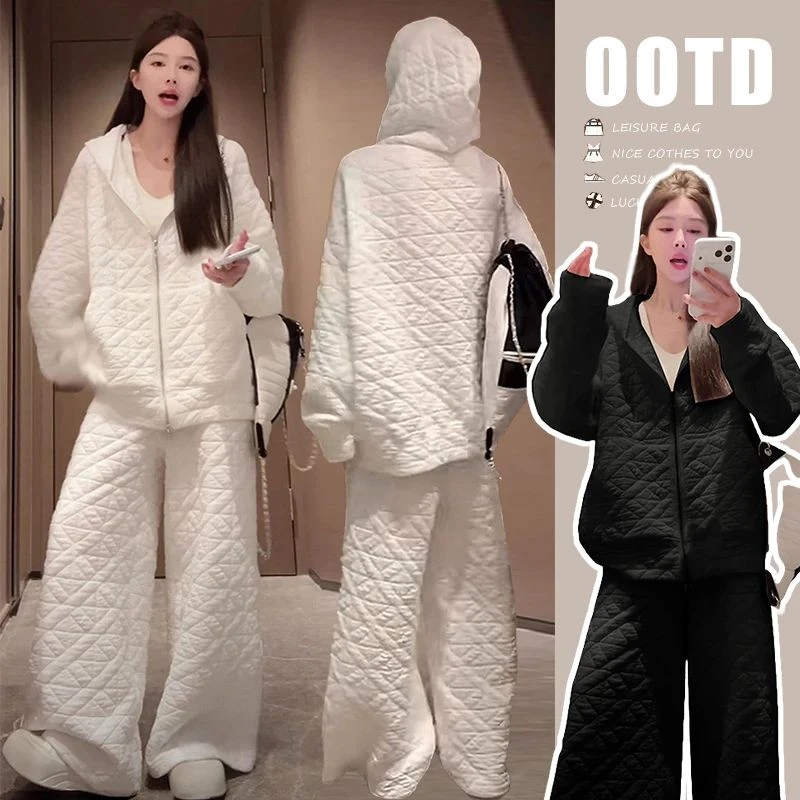 2025年孕妇大码韩版宽松棱形格小香风棉服两件套百搭时尚百搭