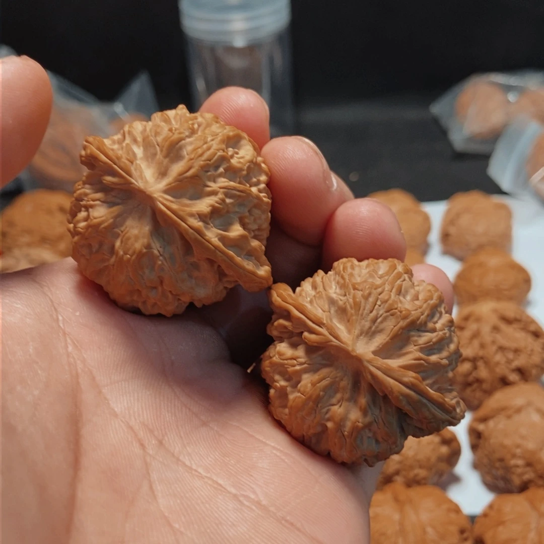 文玩核桃吊坠大*苹果园