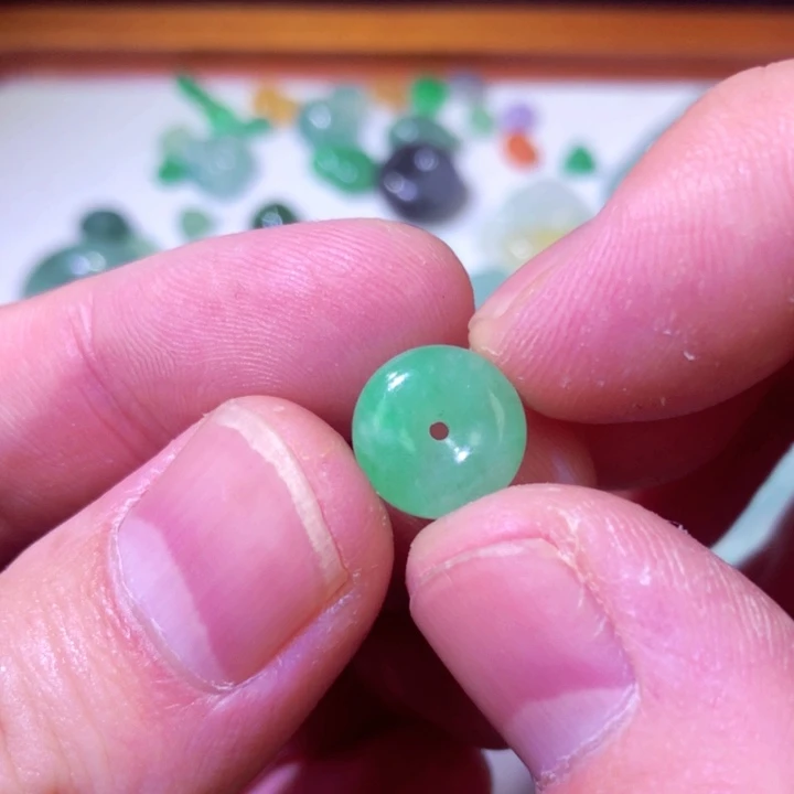 迷***阁定制翡翠未镶嵌天然a货翡翠