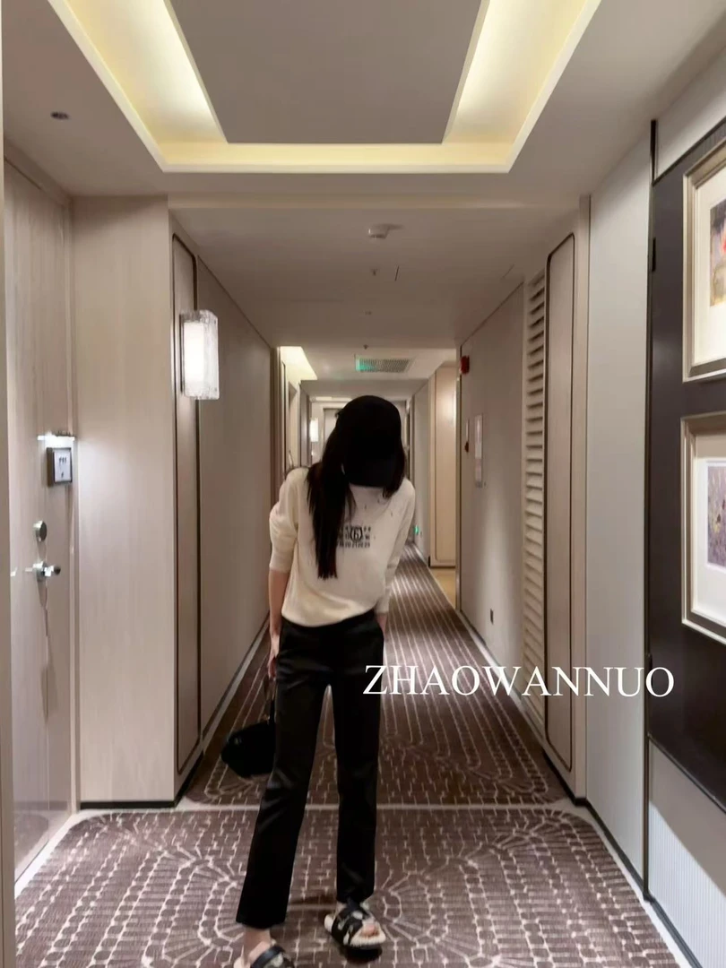 ZHAO WANNUO 丨进口弹力小羊皮立裁显瘦修身皮裤WN0072