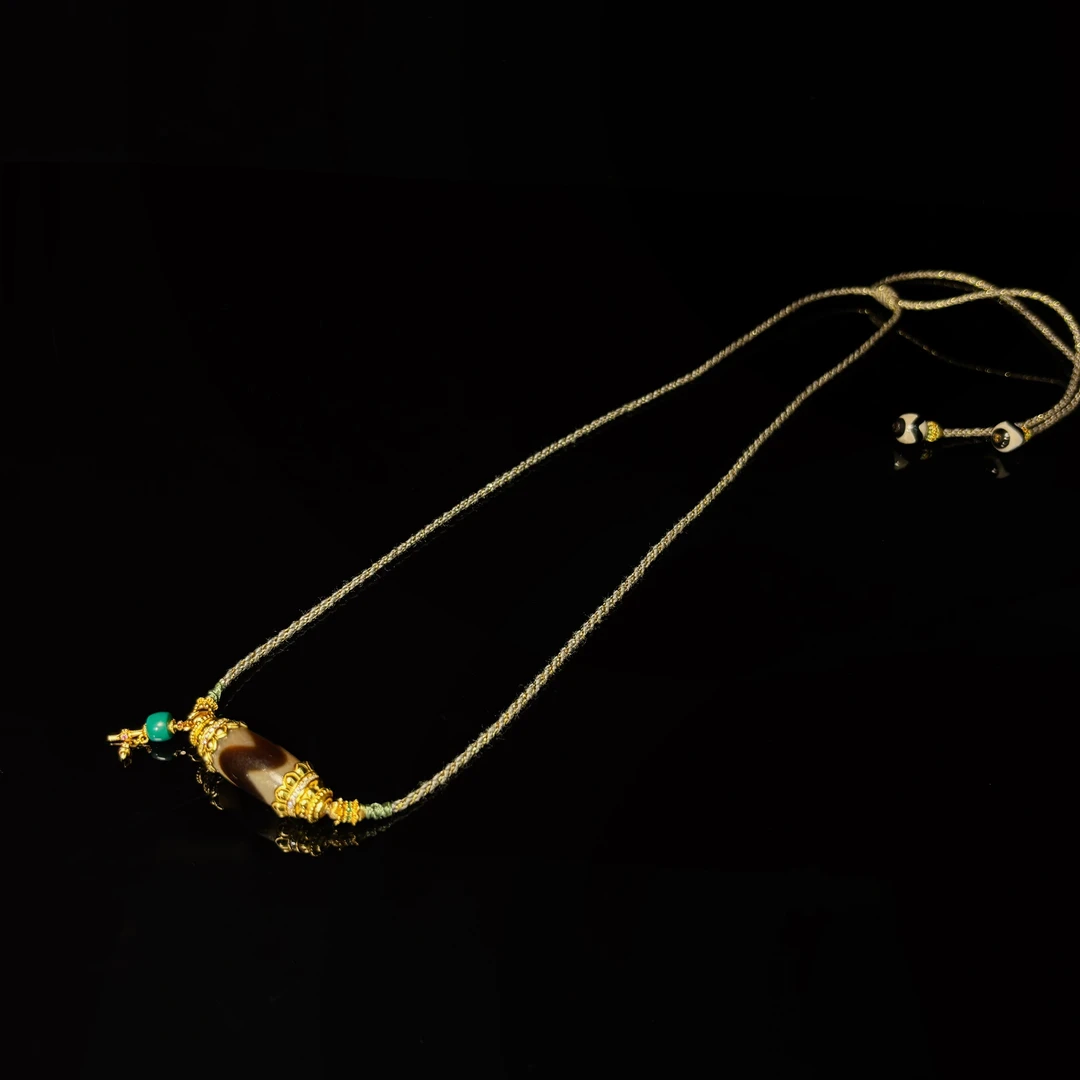 玄辉   虎牙天珠吊坠 百搭绳 4070 多样性发一件