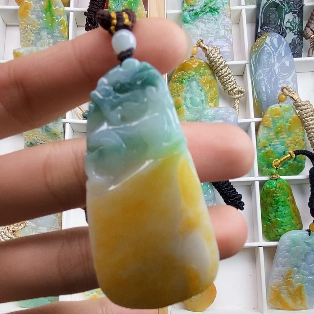 颈饰未镶嵌翡翠翡翠