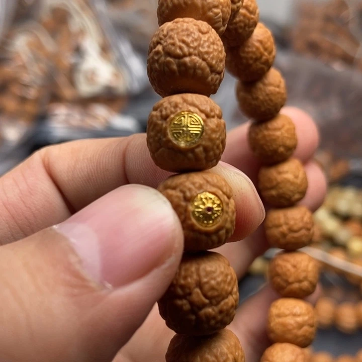 猴头核桃吊坠这不是要