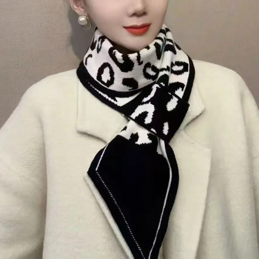冬天气质保暖小围脖百搭保暖不挑年纪，实用方便好打理长140左右