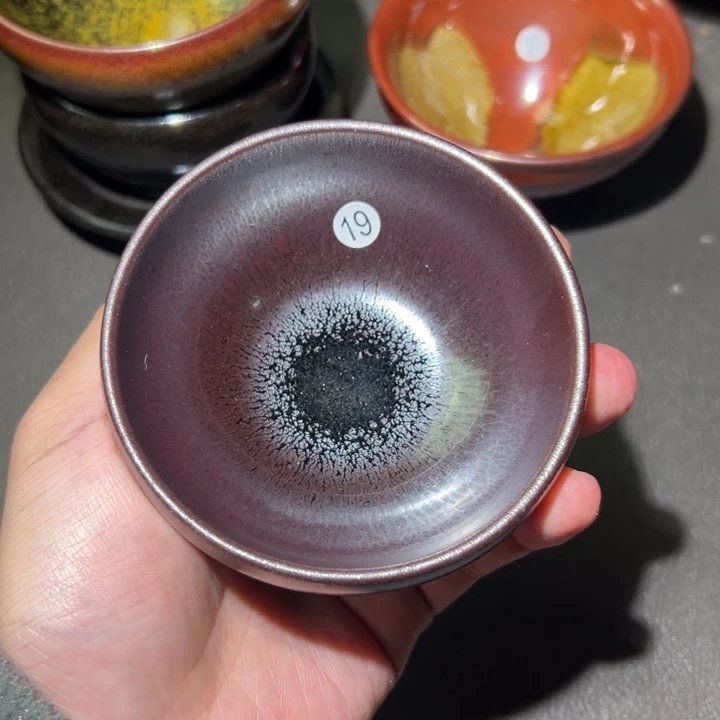 茶盏我们是有共同话题有