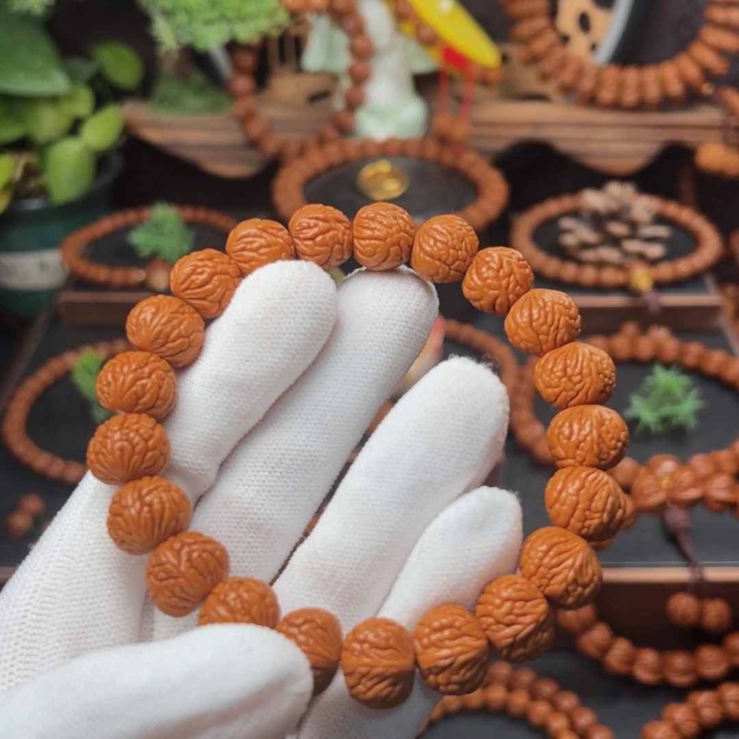 吊坠桃核1.4红皮荔枝手串