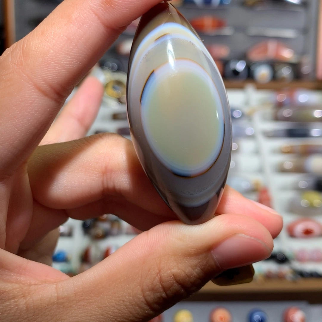 玛瑙/玉髓颈饰未镶嵌双***蛋