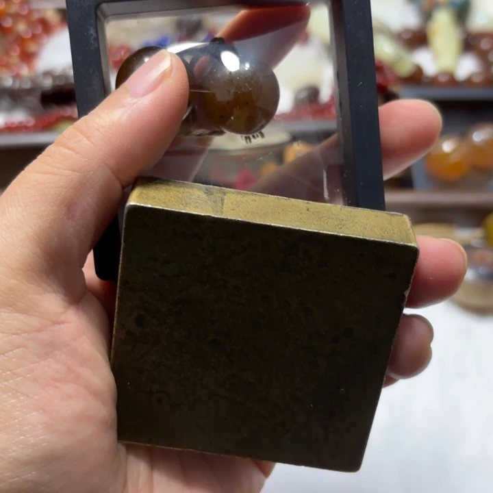 如图所示一物一拍