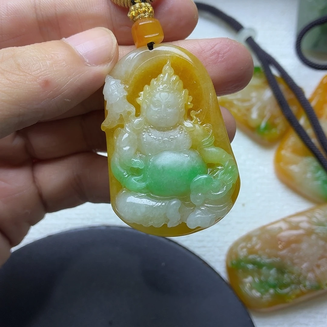 随***去非金属黄佳绿黄财神挂件一个