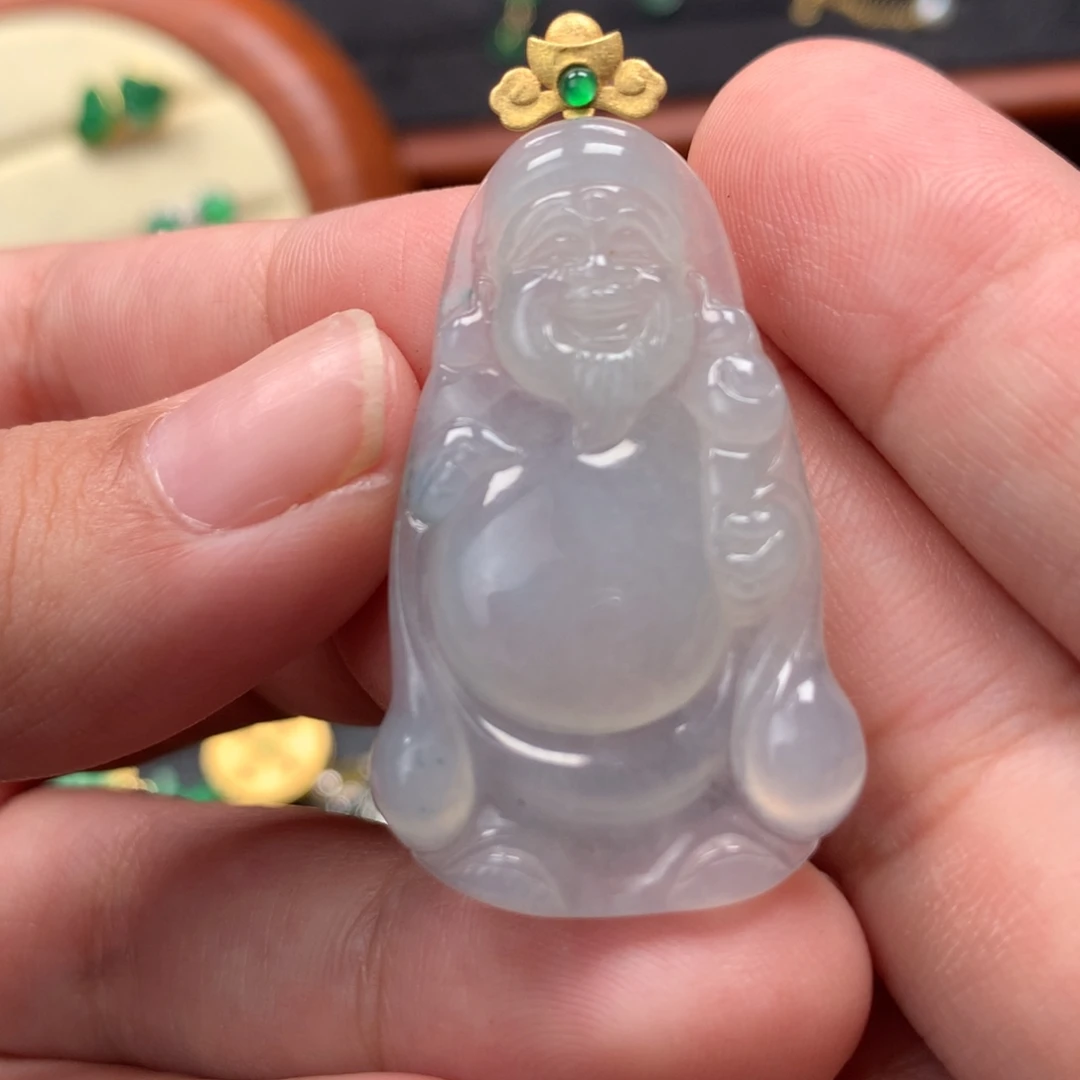 翡翠18K金镶嵌颈饰翡翠