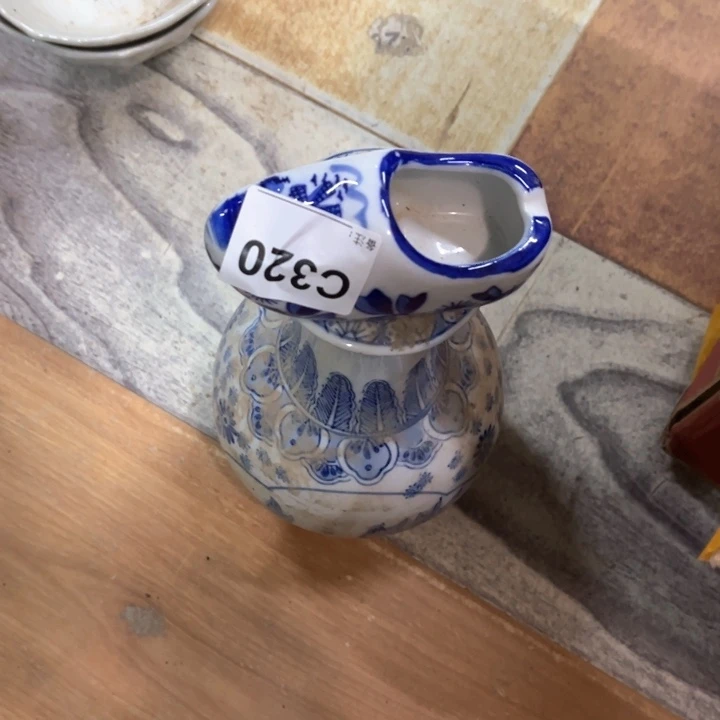 黄**谷陶瓷制品瑕疵处理