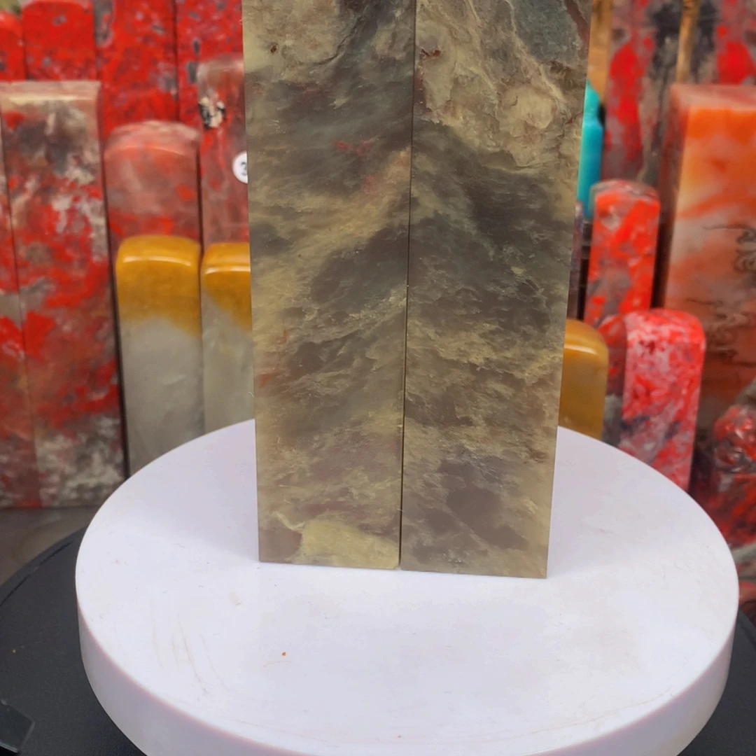 昌化石豆青冻鸡血石印章