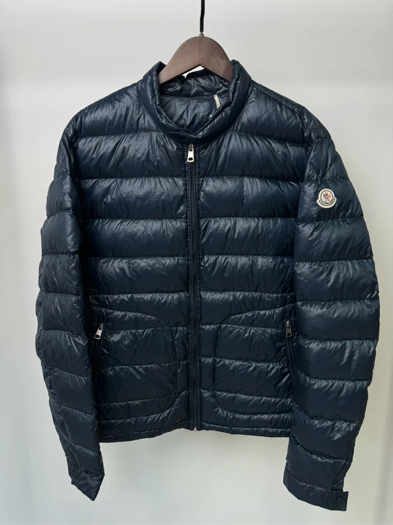 99新 MONCLER Acorus袖标羽绒服/6码/25292