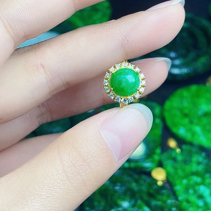 翡翠银S925镶嵌颈饰多样性