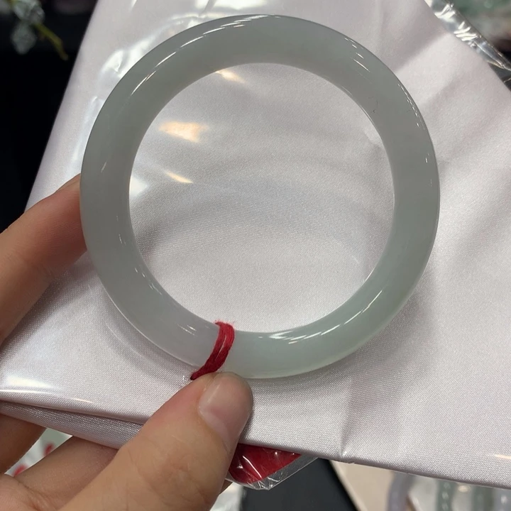 未镶嵌手镯翡翠买断