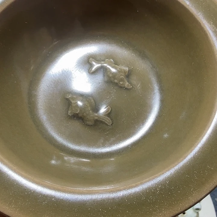 笑**生龙泉双鱼洗一个