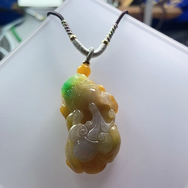 吊坠(赠链)未镶嵌翡翠