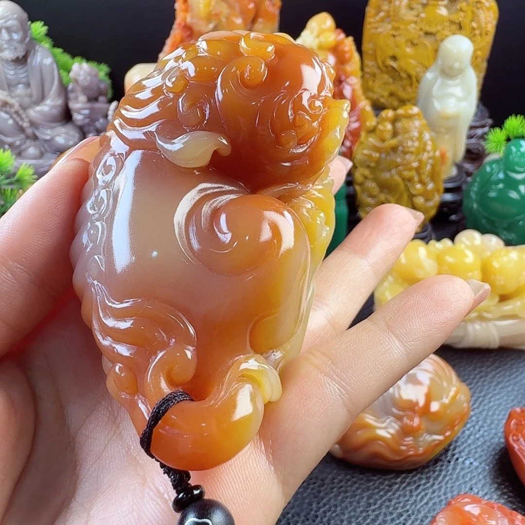 驴***哥寿山石三彩芙蓉把玩