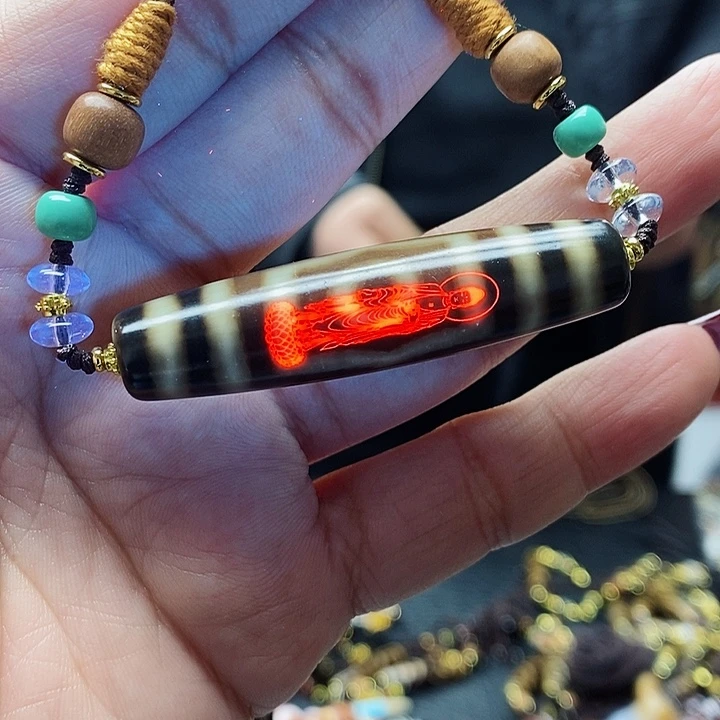 玛瑙/玉髓颈饰合金