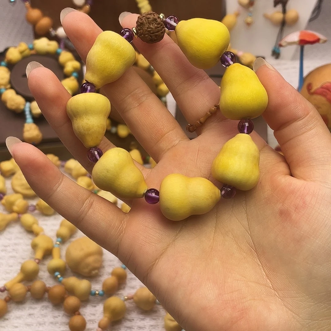小****大叶紫檀（黑酸枝木类）
