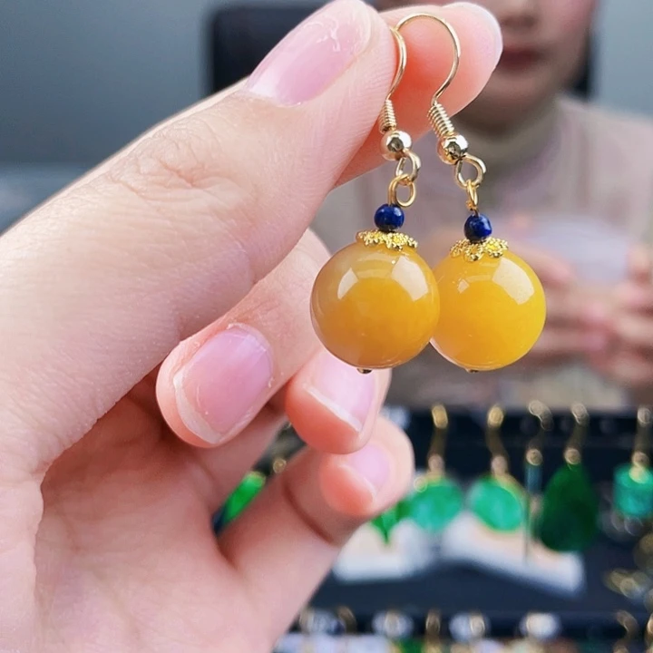 翡翠耳饰未镶嵌饰品