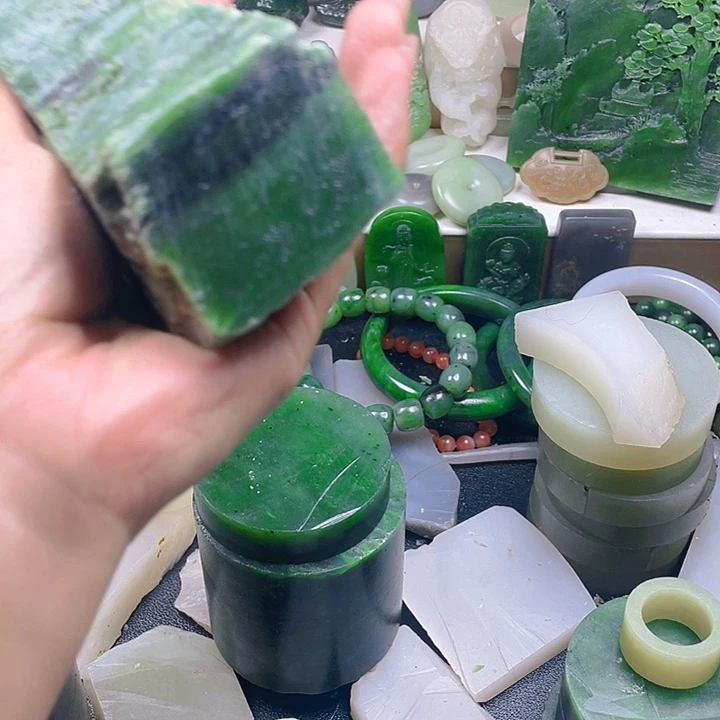 和田玉未镶嵌珠宝半成品