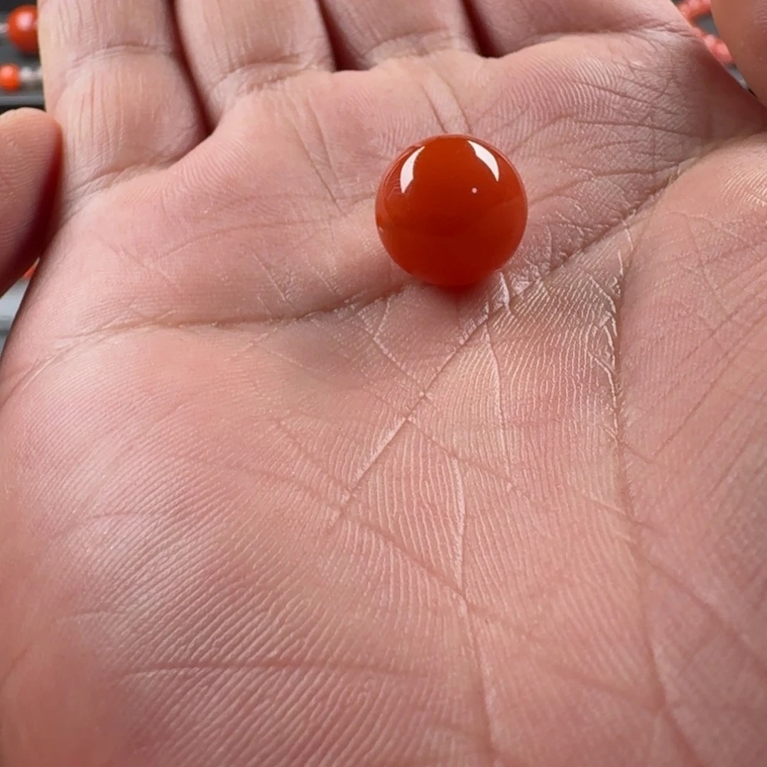 南红玛瑙未镶嵌圆珠12.9