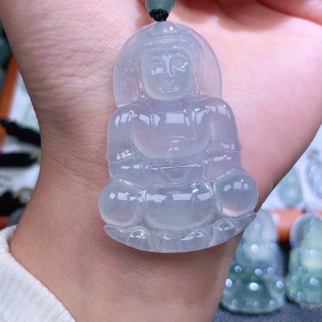 翡翠未镶嵌颈饰观音