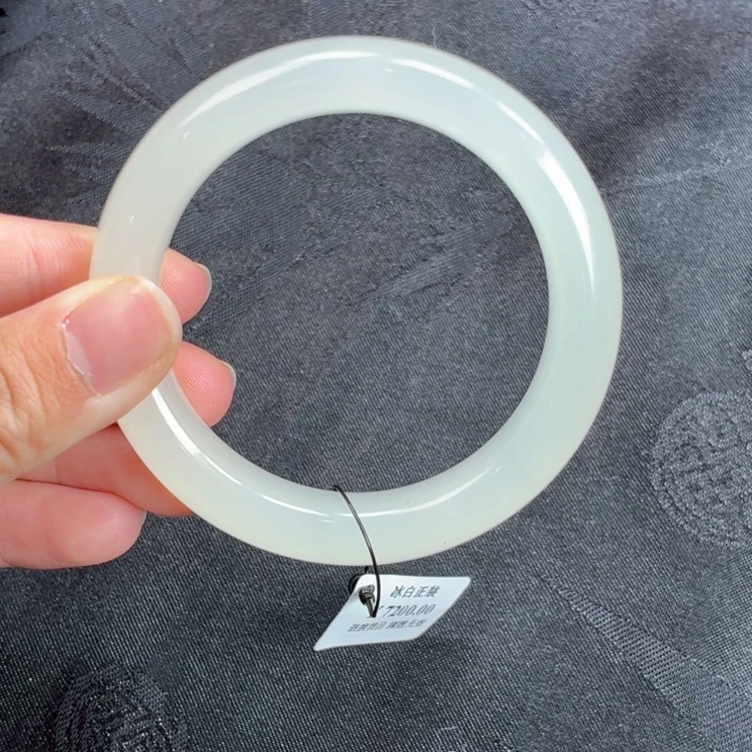 和田玉未镶嵌手镯-冰到发光-荔枝果冻肉8号