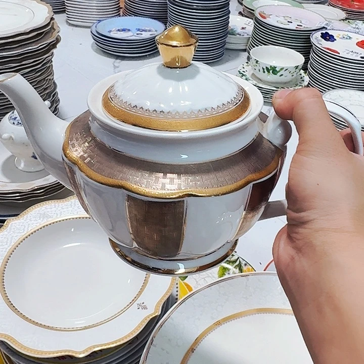 骨瓷瑕疵款南瓜壶慎拍