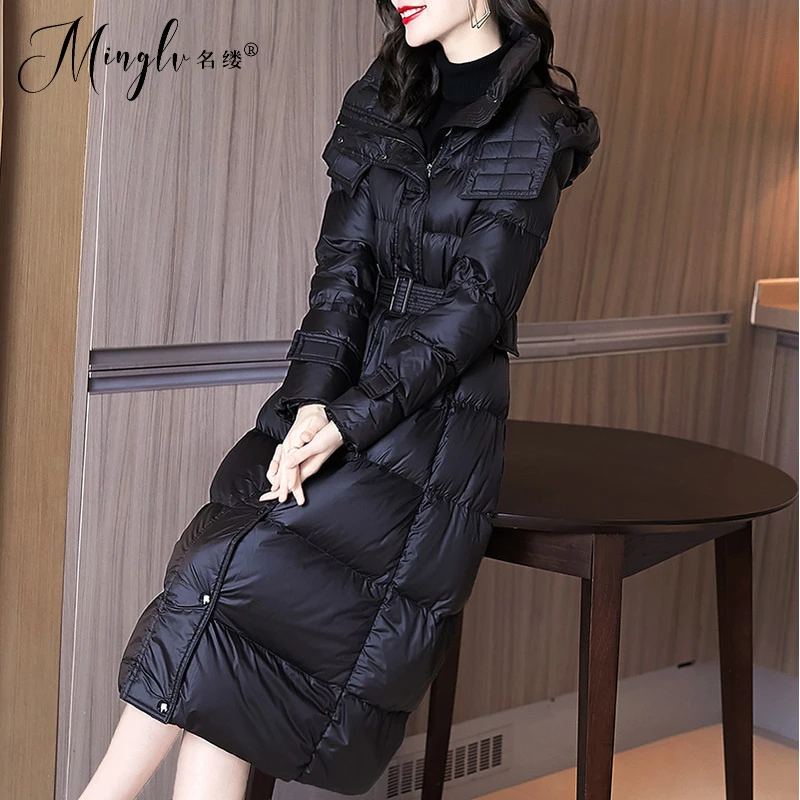 欧货2025冬装新款赫本风加厚外套中长款长过膝收腰面包服羽绒服女