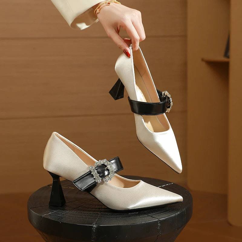2025年春夏新款高跟鞋女通勤细跟尖头一字带女士气质玛丽珍单鞋子