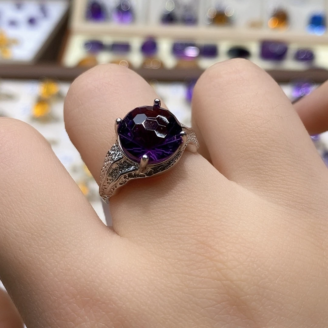 楠***!戒指银S925镶嵌水晶纯天然紫水晶戒指J