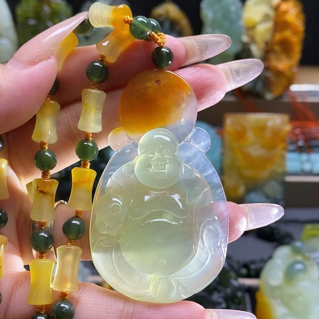 蛇纹石玉未镶嵌颈饰