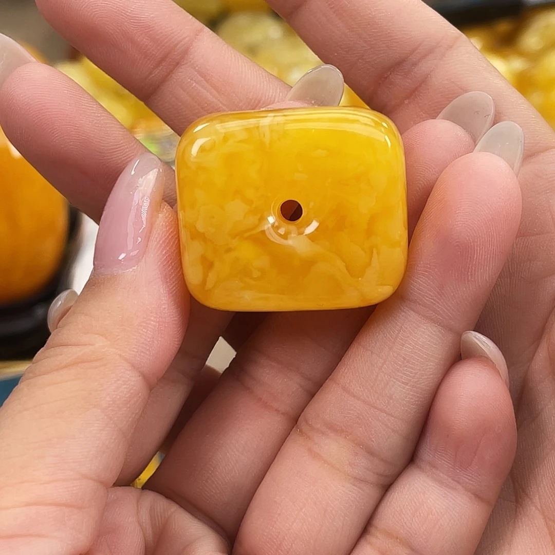 裸石琥珀未镶嵌琥珀h66