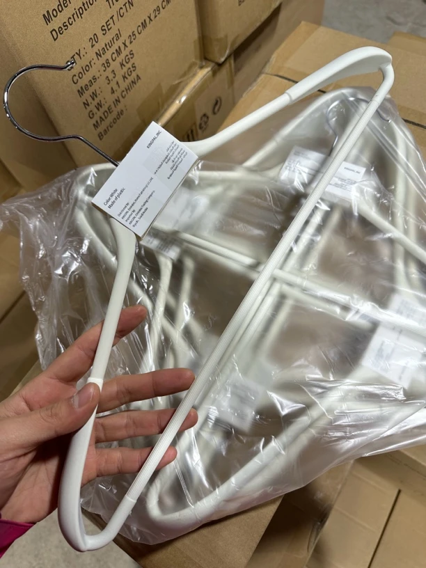 出迪拜订单 ABS树脂宽肩3cm干湿两用肤感漆大衣西装衣挂衣撑