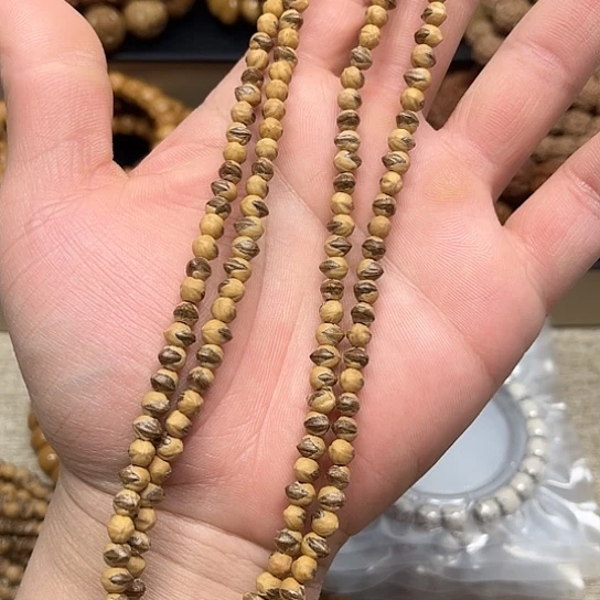 柏香籽/百香籽吊坠精品红芽口5m左右