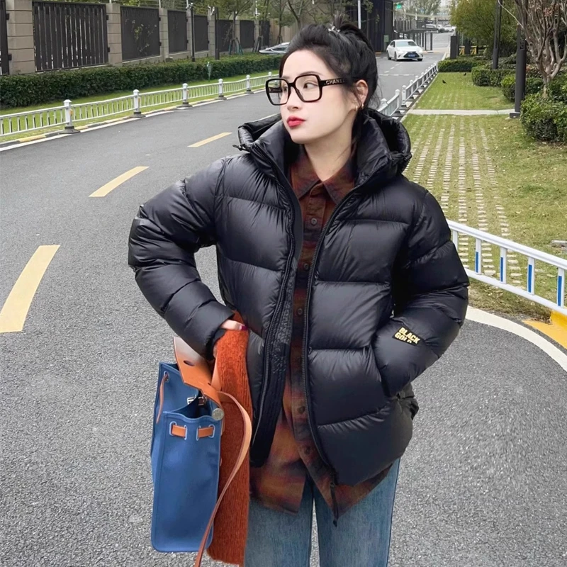 黑金羽绒服男女款短款冬季新款小个子加厚面包服黑色鸭绒冬装外套