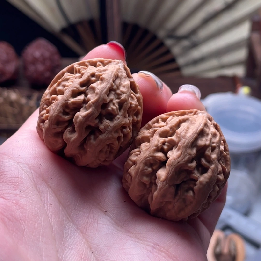 文玩核桃把件楸刀鱼68