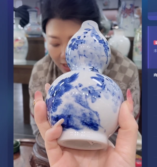 景德镇陶瓷供应链崔老师作青花紫藤花鸟画片葫芦瓶27y