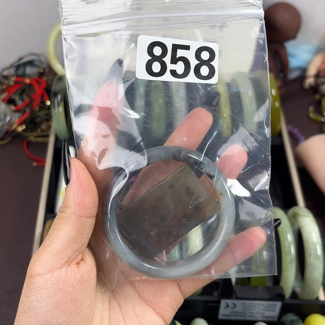 蛇纹石玉手镯未镶嵌ナ**?