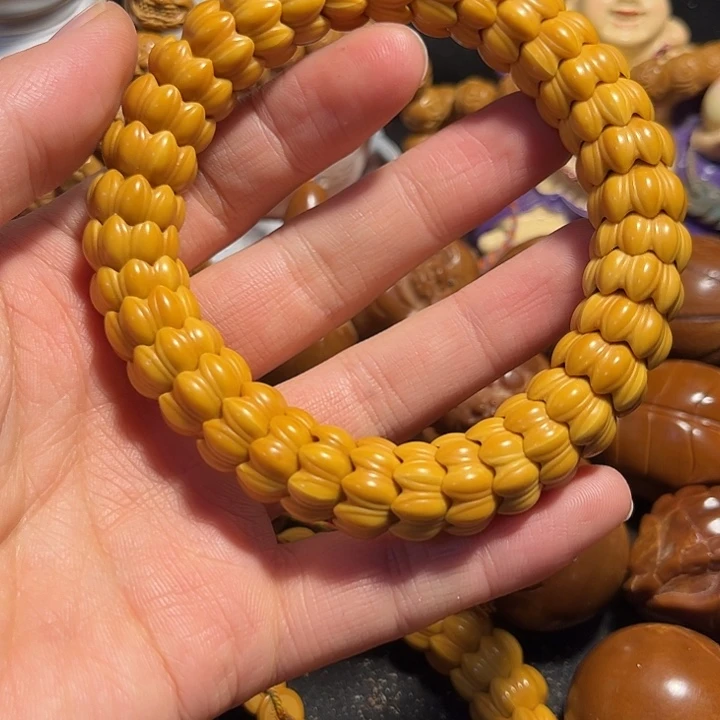 手串/手链橄榄核猴头莲花微瑕