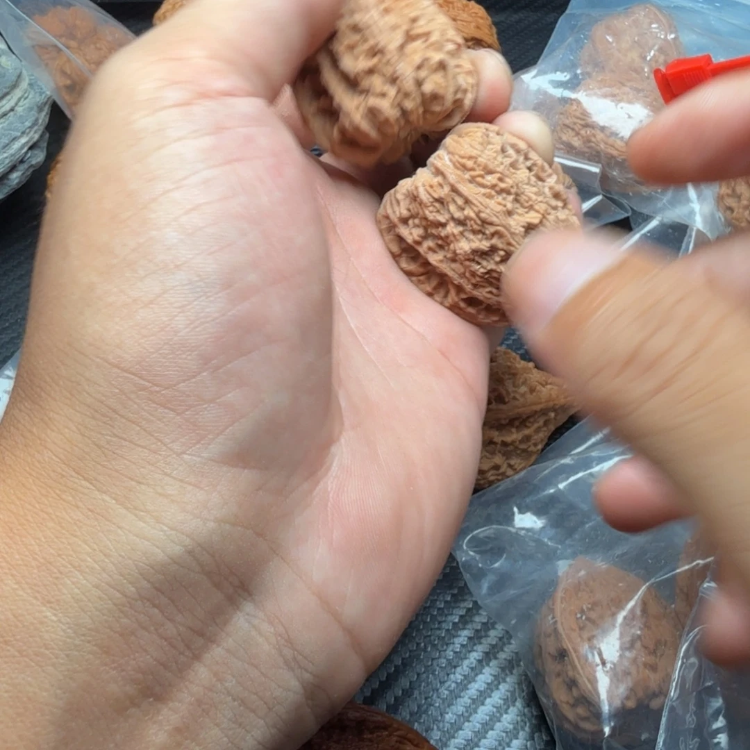 桃核吊坠福利塔尖