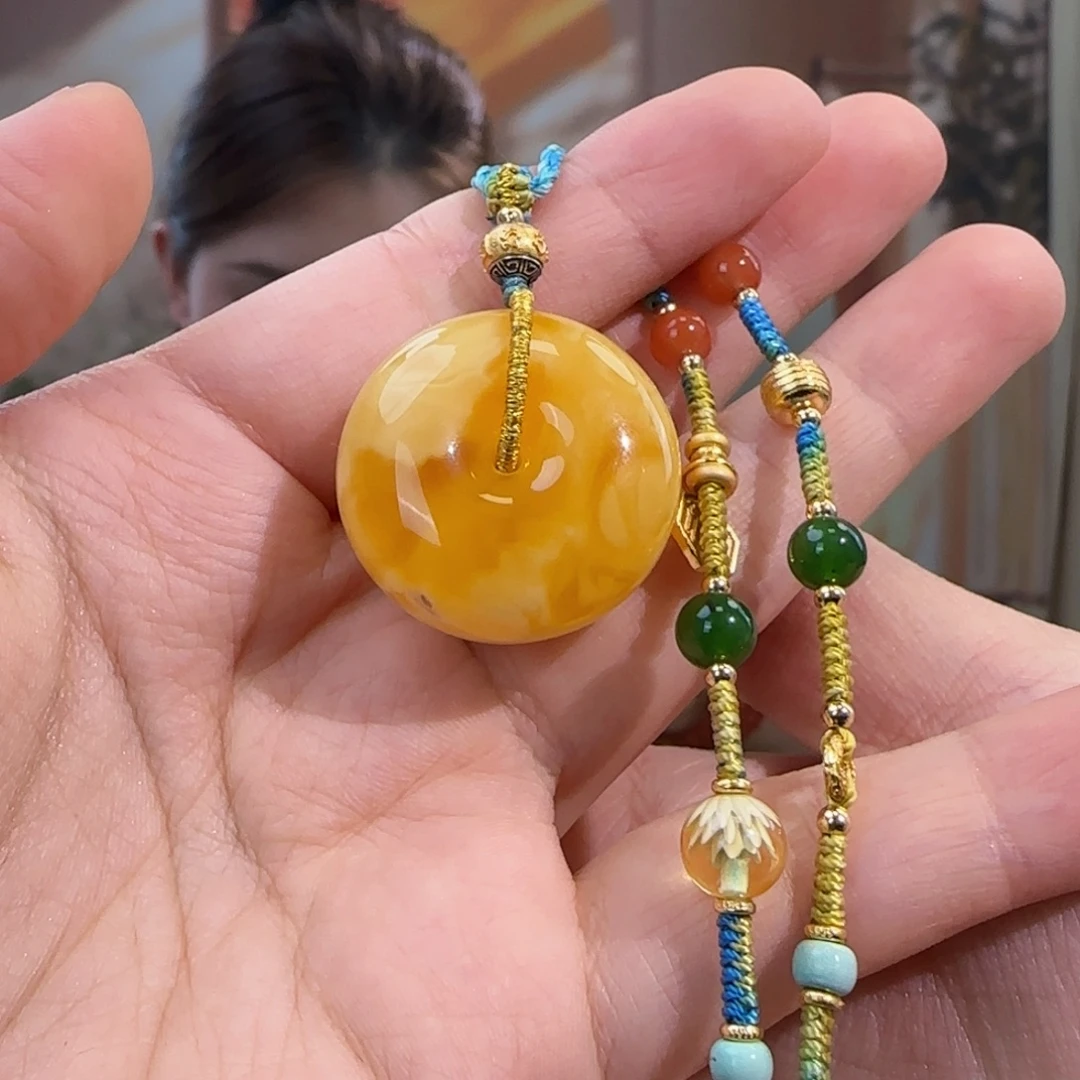 蜜蜡未镶嵌吊坠(赠链)