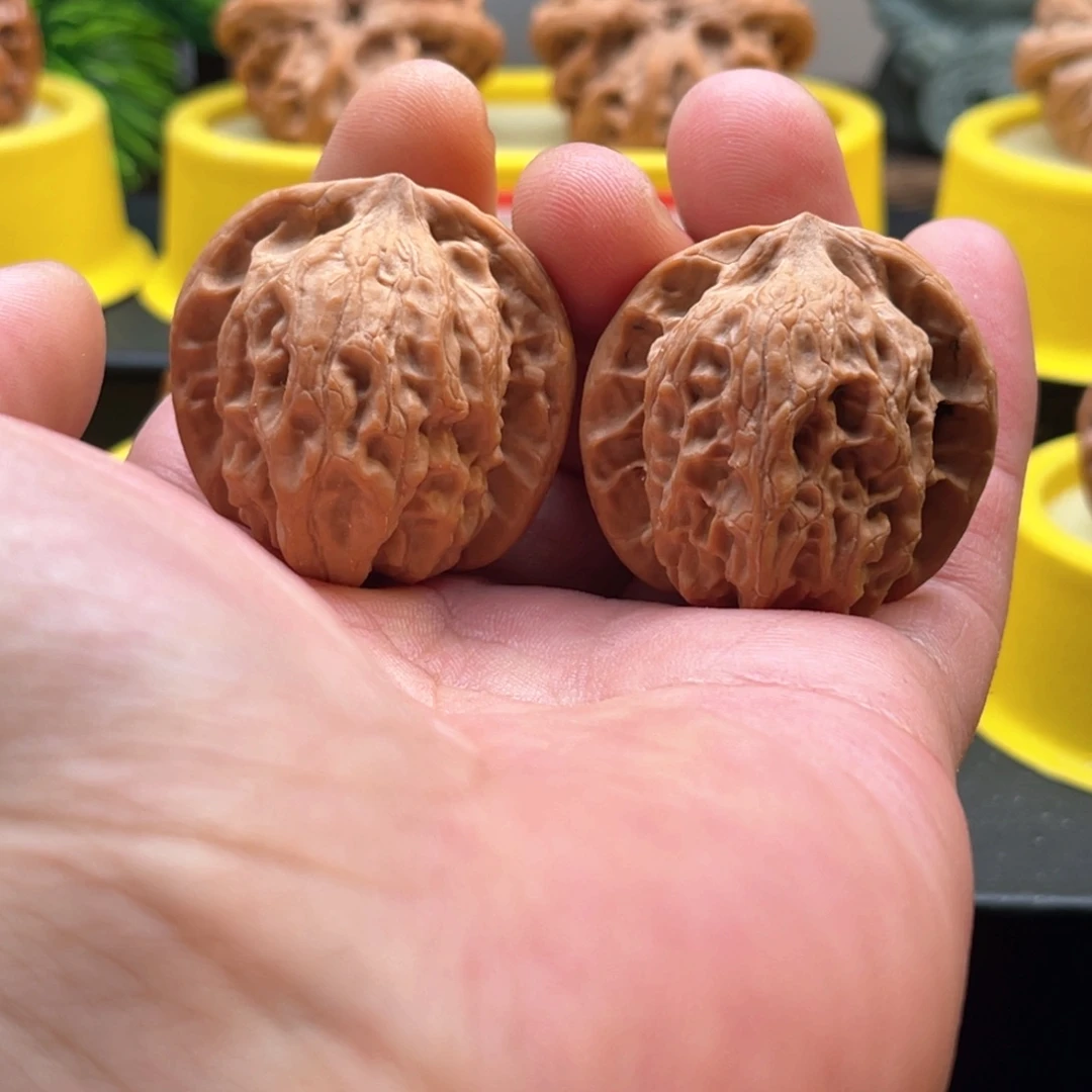 文玩核桃吊坠35全家福平谷闷尖