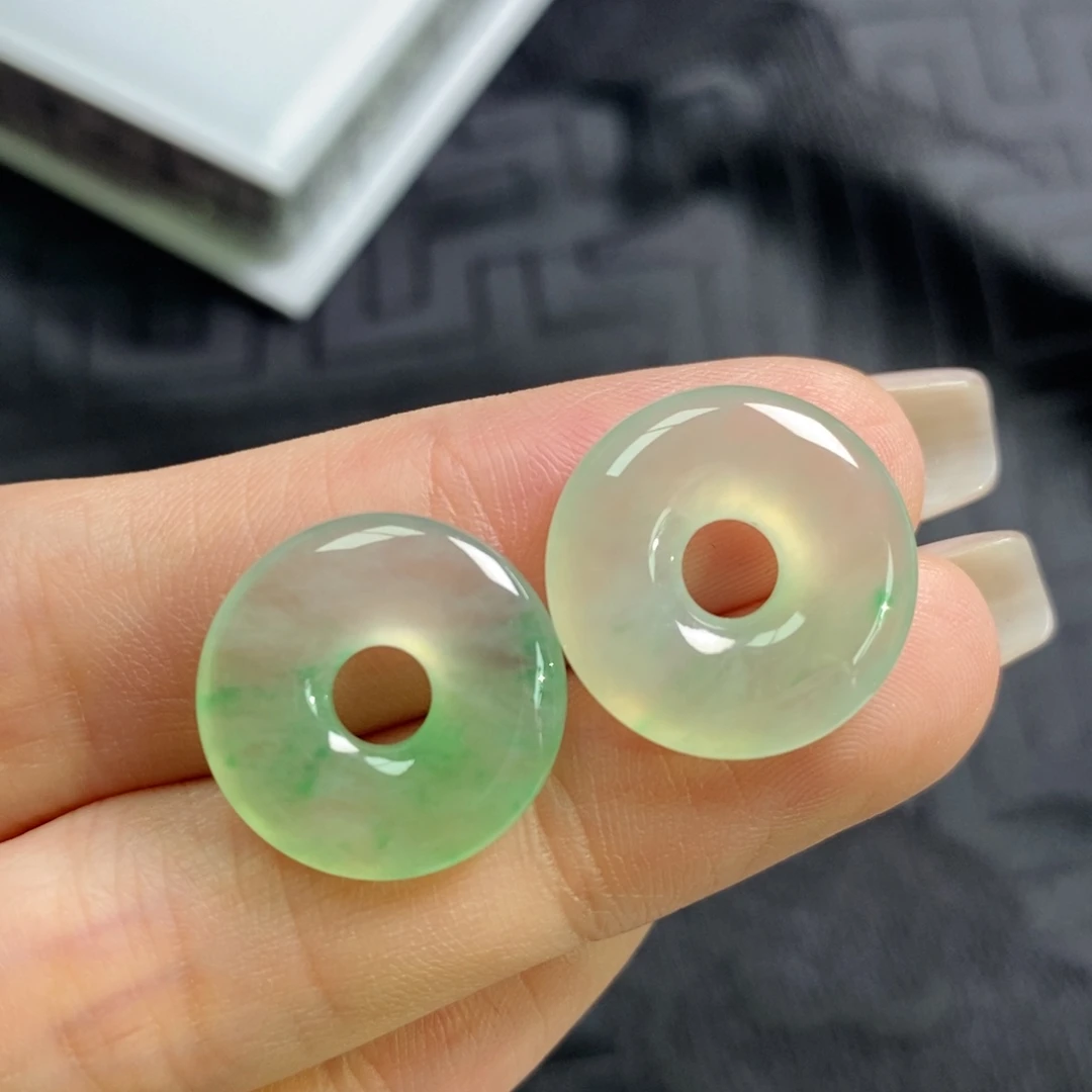未镶嵌翡翠耳饰甜甜圈